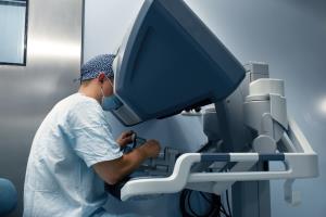 Risks and Complications Associated with Robotic Heart Surgery