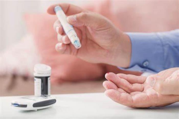 Does Diabetes Increase or Decrease the Risk of AAA