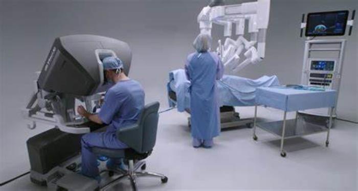 Managing Unexpected Complications During Robotic Procedures